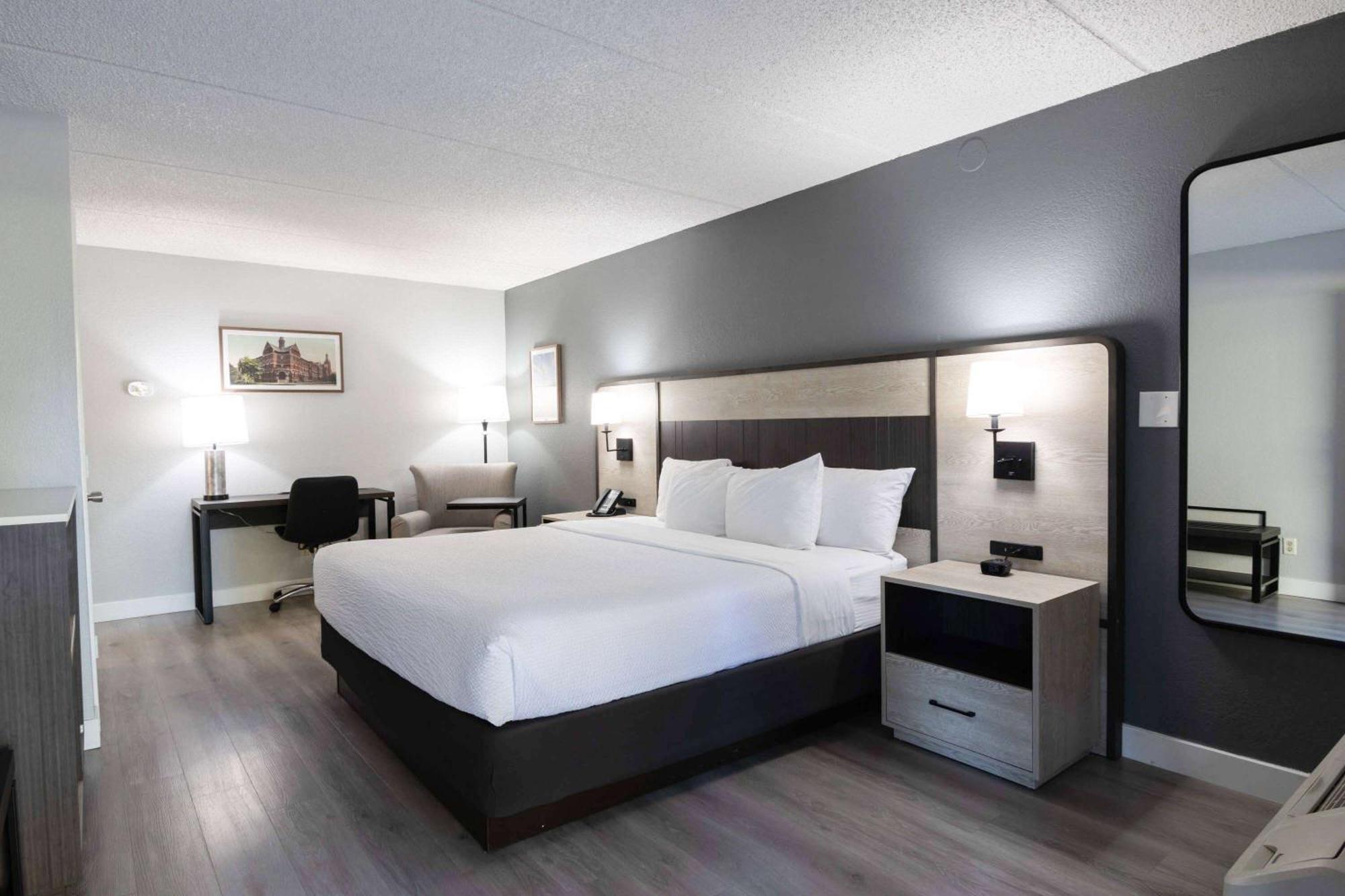 La Quinta Inn By Wyndham Стоктън Екстериор снимка