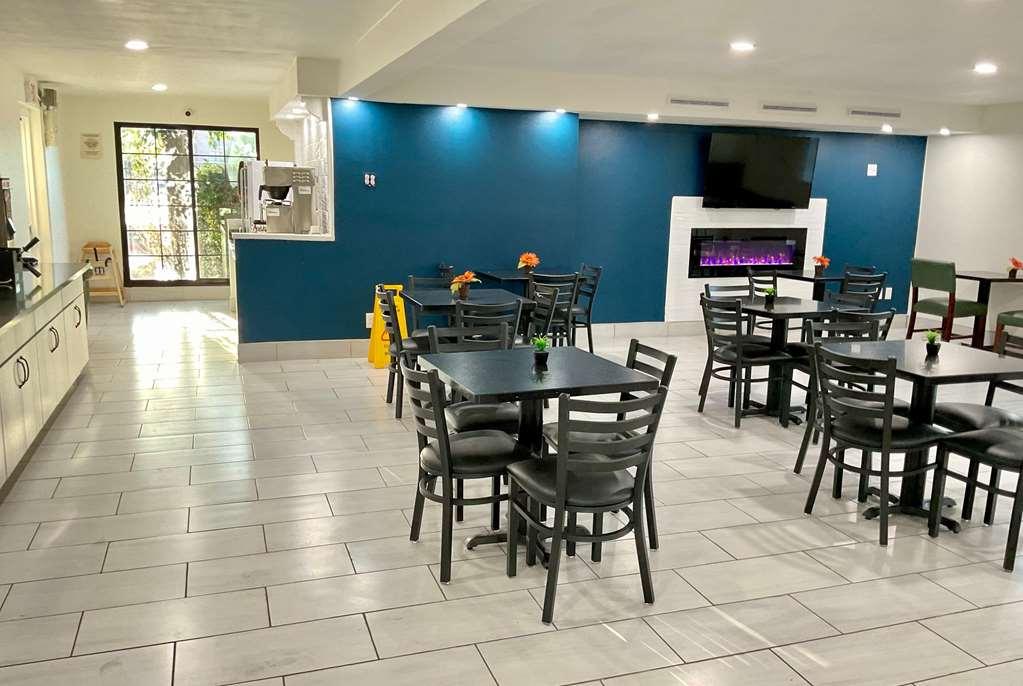 La Quinta Inn By Wyndham Стоктън Интериор снимка